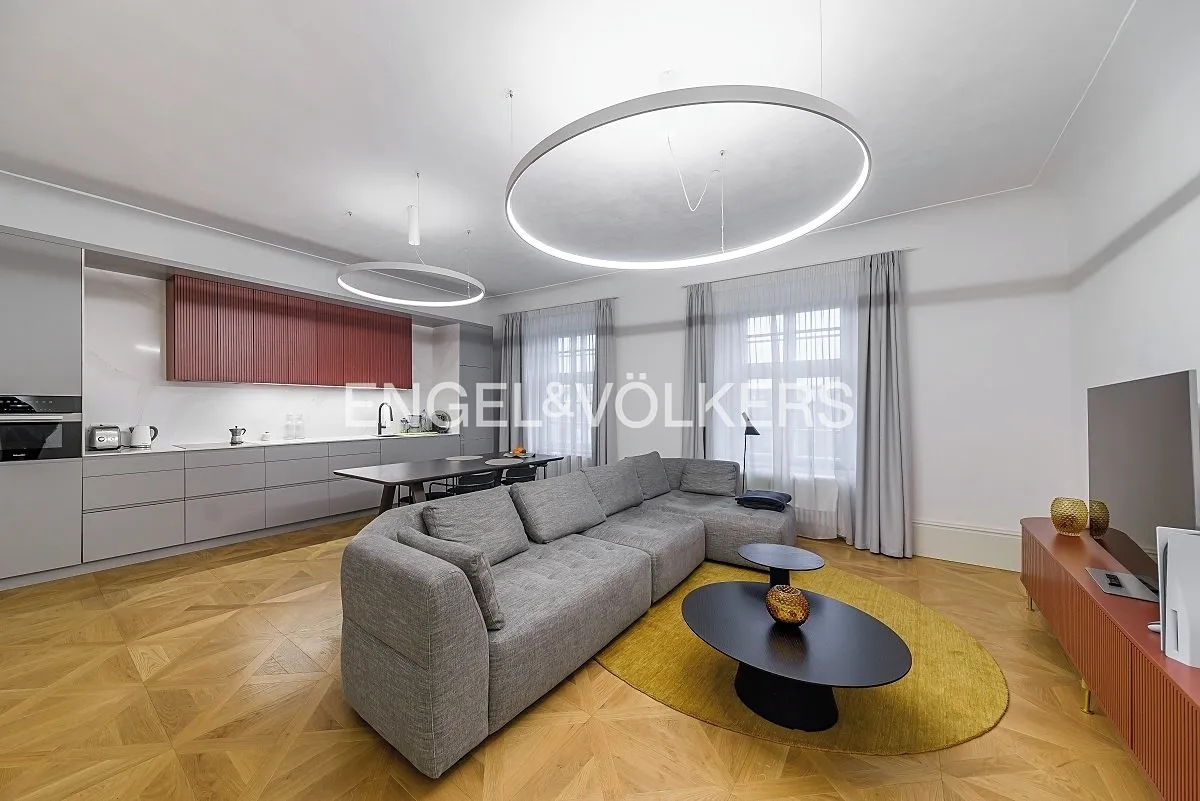 Pronájem bytu 2+kk 72 m²